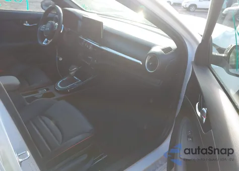 2023 Kia Forte Gt из США, поврежденный, VIN 3KPF44AC5PE584735